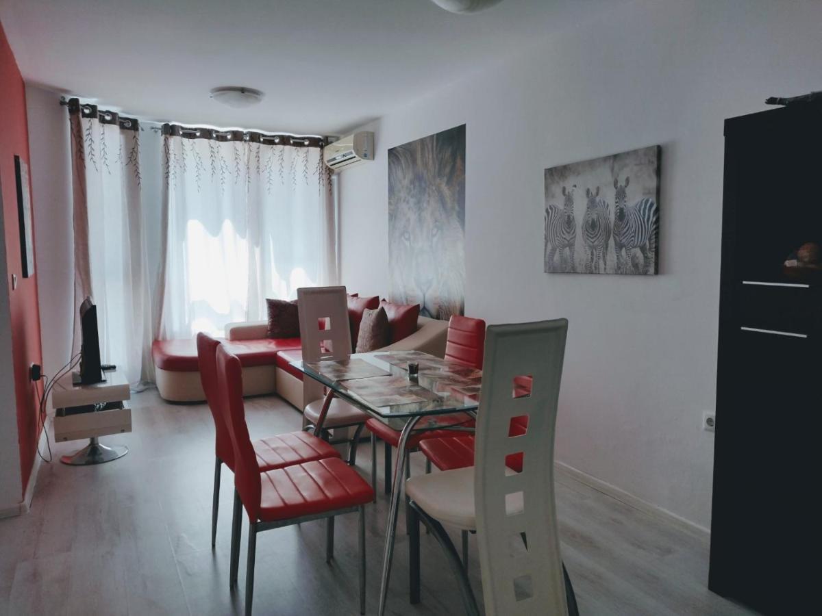 Modern Delux Apartments In Flowers&Pool Private Complex Balchik Exterior photo